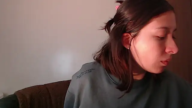 ivonny- online show from March 25, 10:38 pm