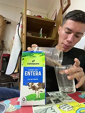 borisito777 online show from March 31, 10:21 pm