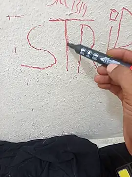 Snapshot of El-SingoKario chatting on March 25, 5:35 am El-SingoKario online show from March 25, 5:35 am