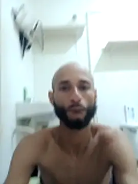 Snapshot of El-SingoKario chatting on March 27, 2:06 am El-SingoKario online show from March 27, 2:06 am