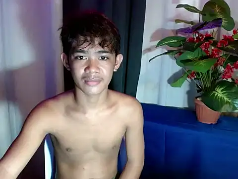Snapshot of boynextdoorjosh chatting on June 21, 7:33 am boynextdoorjosh online show from June 21, 7:33 am