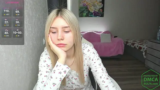 Snapshot of adel_miller chatting on March 30, 4:13 am adel miller online show from March 30, 4:13 am