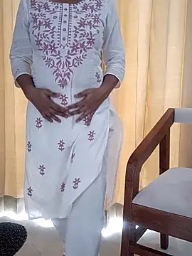 Snapshot of Jesmin_khan01 chatting on April 15, 7:59 am Jesmin khan01 online show from April 15, 7:59 am