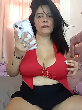 Snapshot of cachondafeliz chatting on March 25, 6:36 pm cachondafeliz online show from March 25, 6:36 pm