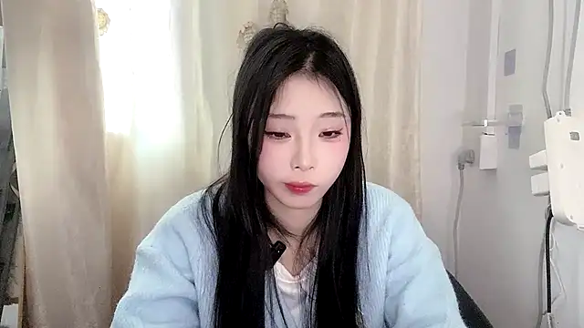 yiyibaby2026 online show from March 21, 8:19 am