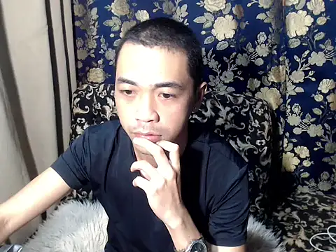 Snapshot of _taeyong chatting on March 12, 7:58 am taeyong online show from March 12, 7:58 am