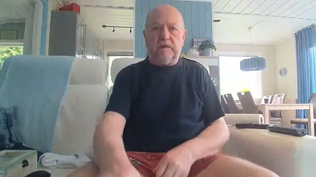 Buggemann online show from June 12, 4:06 pm