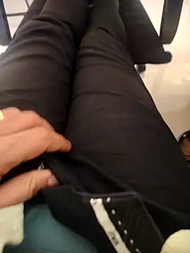 akklfbbdb online show from March 18, 8:39 am