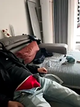 -3-erwo online show from March 30, 1:06 am