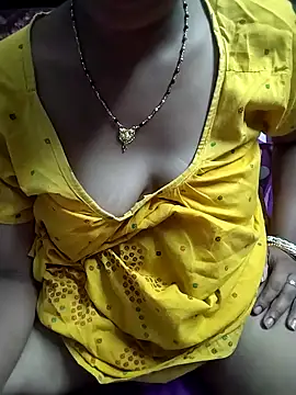 Snapshot of Joti_ji chatting on April 1, 4:48 pm Joti ji online show from April 1, 4:48 pm