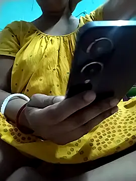 Snapshot of Joti_ji chatting on April 3, 8:34 am Joti ji online show from April 3, 8:34 am