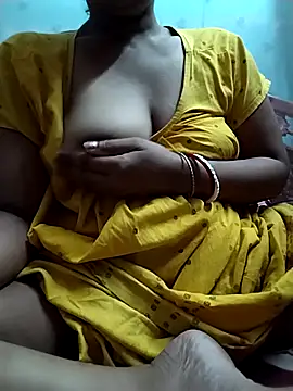 Snapshot of Joti_ji chatting on May 1, 11:20 pm Joti ji online show from May 1, 11:20 pm