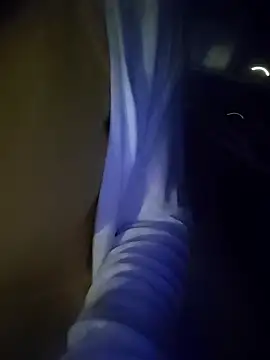 Snapshot of zxc81830 chatting on March 25, 12:11 pm zxc81830 online show from March 25, 12:11 pm