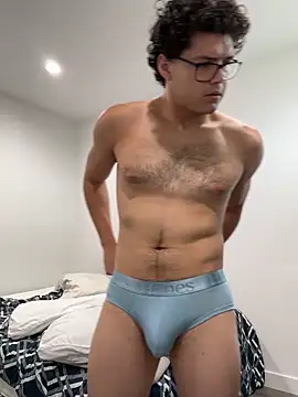 Snapshot of Caleb-Sweats chatting on June 4, 5:19 pm Caleb-Sweats online show from June 4, 5:19 pm