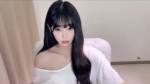 xiaooyee online show from May 30, 1:41 pm