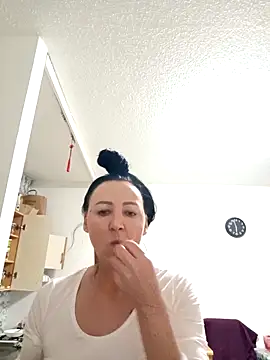 Snapshot of Puma818181 chatting on March 19, 4:55 pm Puma818181 online show from March 19, 4:55 pm