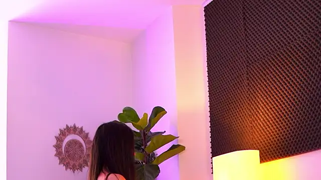 Snapshot of Daisy_Bella chatting on March 26, 11:27 am Daisy Bella online show from March 26, 11:27 am