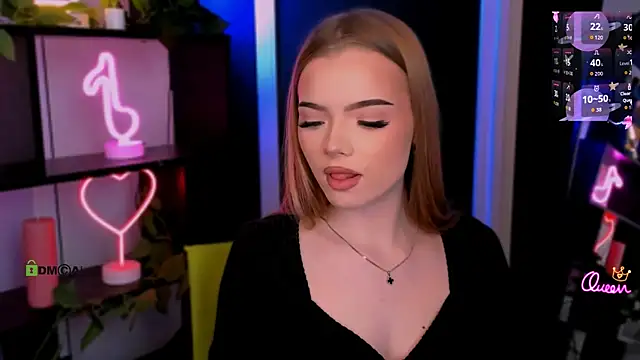 Snapshot of maddy_moah chatting on March 19, 1:04 pm maddy moah online show from March 19, 1:04 pm