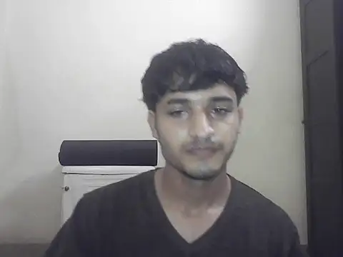 Snapshot of adithya123h chatting on March 24, 1:38 pm adithya123h online show from March 24, 1:38 pm