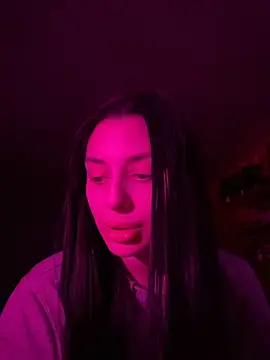 Snapshot of MishellKins chatting on March 13, 4:57 pm MishellKins online show from March 13, 4:57 pm