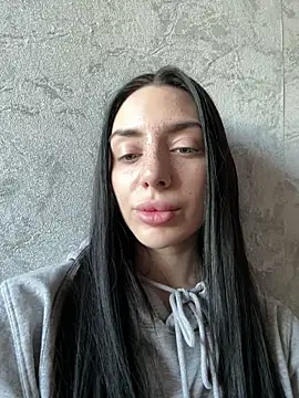 Snapshot of MishellKins chatting on March 21, 1:48 pm MishellKins online show from March 21, 1:48 pm