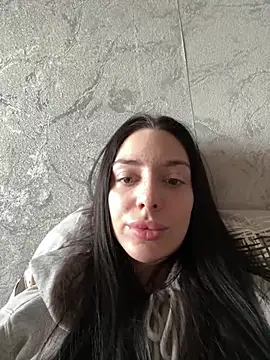 Snapshot of MishellKins chatting on March 28, 1:22 pm MishellKins online show from March 28, 1:22 pm