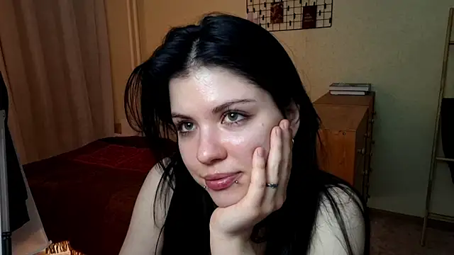 Snapshot of MiaTemptress chatting on March 16, 2:43 pm MiaTemptress online show from March 16, 2:43 pm