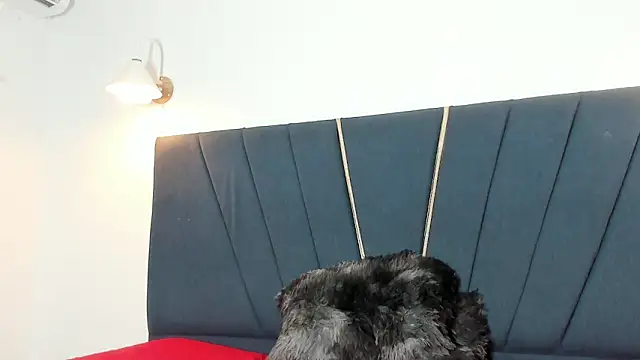 Snapshot of esteban_cum18 chatting on March 12, 8:37 pm esteban cum18 online show from March 12, 8:37 pm