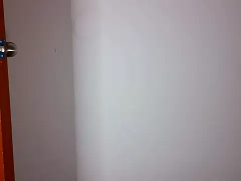 Snapshot of stormdollxx chatting on March 18, 2:42 pm stormdollxx online show from March 18, 2:42 pm