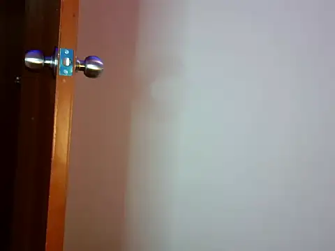 Snapshot of stormdollxx chatting on March 26, 3:28 pm stormdollxx online show from March 26, 3:28 pm