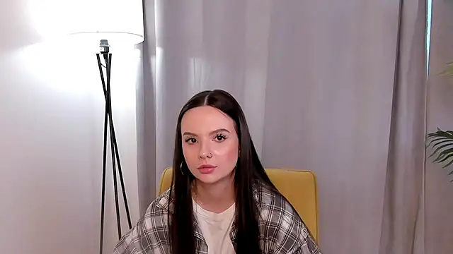 MeghanSkaer online show from March 15, 9:48 am