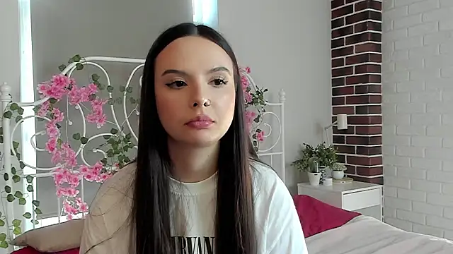 MeghanSkaer online show from March 22, 10:29 am