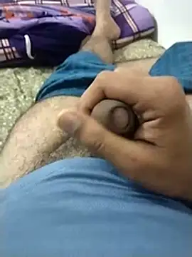 desilund0230 online show from March 11, 5:52 pm