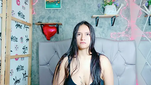 Snapshot of Sophia_xoxo1 chatting on March 14, 11:48 am Sophia xoxo1 online show from March 14, 11:48 am