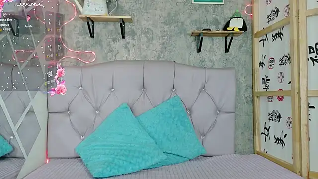 Snapshot of Sophia_xoxo1 chatting on March 26, 12:22 pm Sophia xoxo1 online show from March 26, 12:22 pm