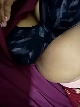 Snapshot of anjupere chatting on March 21, 11:15 am anjupere online show from March 21, 11:15 am