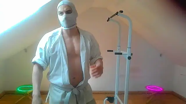 Snapshot of NinjaLaser chatting on March 23, 12:09 pm NinjaLaser online show from March 23, 12:09 pm