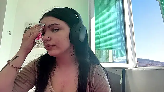 Snapshot of Kateqte chatting on March 15, 11:05 am Kateqte online show from March 15, 11:05 am