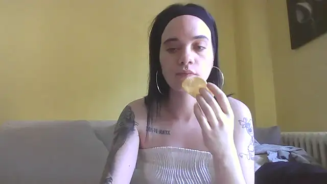 anastasia-evans online show from April 22, 12:28 pm