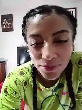 Snapshot of KattyBerryX chatting on March 19, 8:24 pm KattyBerryX online show from March 19, 8:24 pm