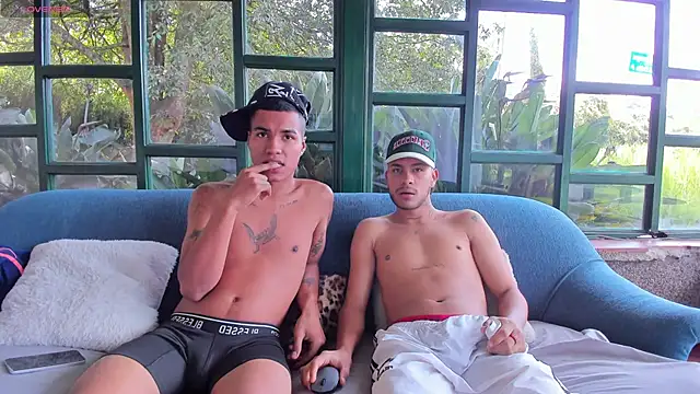 Snapshot of StivennCardona chatting on March 29, 3:23 pm StivennCardona online show from March 29, 3:23 pm