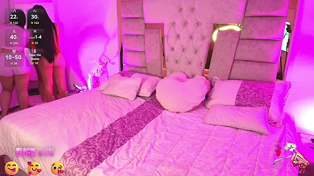 Snapshot of Afroditas_11 chatting on March 27, 1:11 pm Afroditas 11 online show from March 27, 1:11 pm