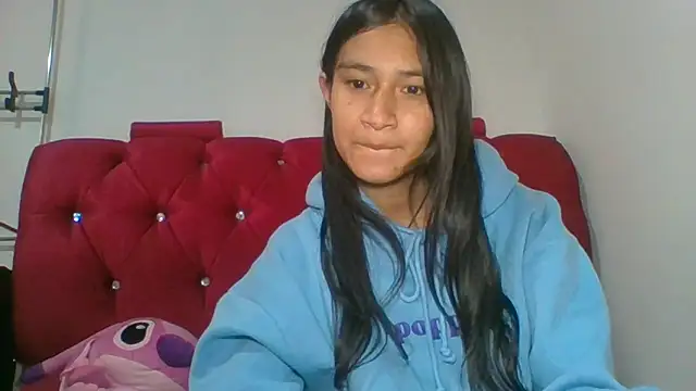 KarolaMendez online show from April 30, 8:48 pm