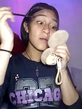 KarolaMendez online show from July 19, 9:07 pm