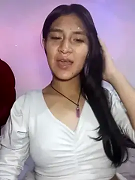 KarolaMendez online show from July 21, 1:30 am