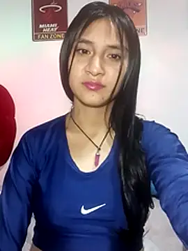 KarolaMendez online show from July 23, 12:13 am