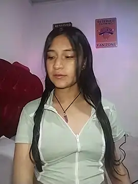 KarolaMendez online show from July 25, 1:04 am