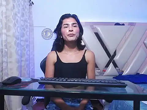 Madisson jones online show from March 12, 6:25 pm