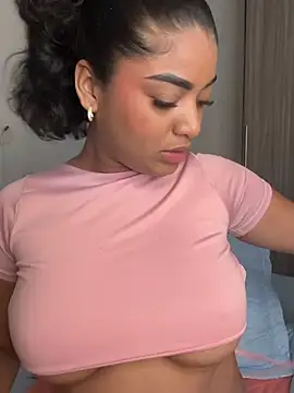 karlymonroe online show from June 6, 8:24 pm
