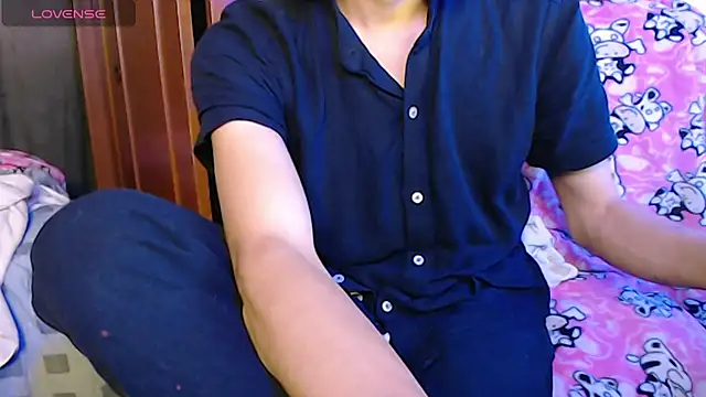 Snapshot of KikyoAndDrey chatting on June 26, 4:50 am KikyoAndDrey online show from June 26, 4:50 am